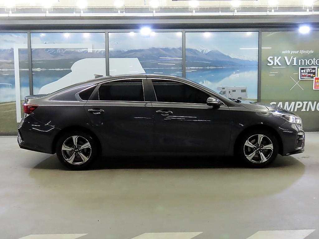 KIA K3 - Vista 3
