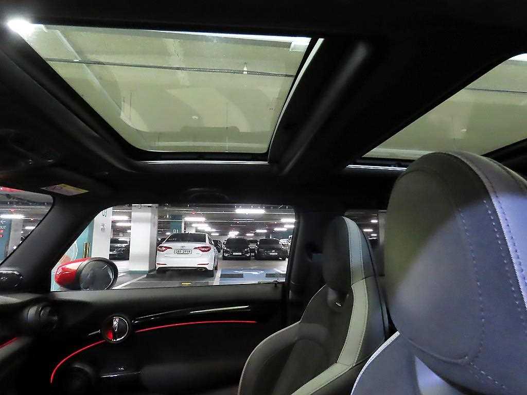 Mini Cooper 2023 Negro - Importación desde Corea - HF Imports Iquique - Foto 17