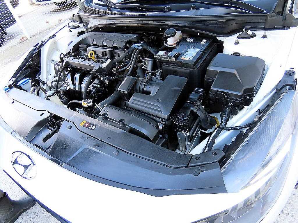 HYUNDAI Avante 2022 Blanco - Importación desde Corea - HF Imports Iquique - Foto 18