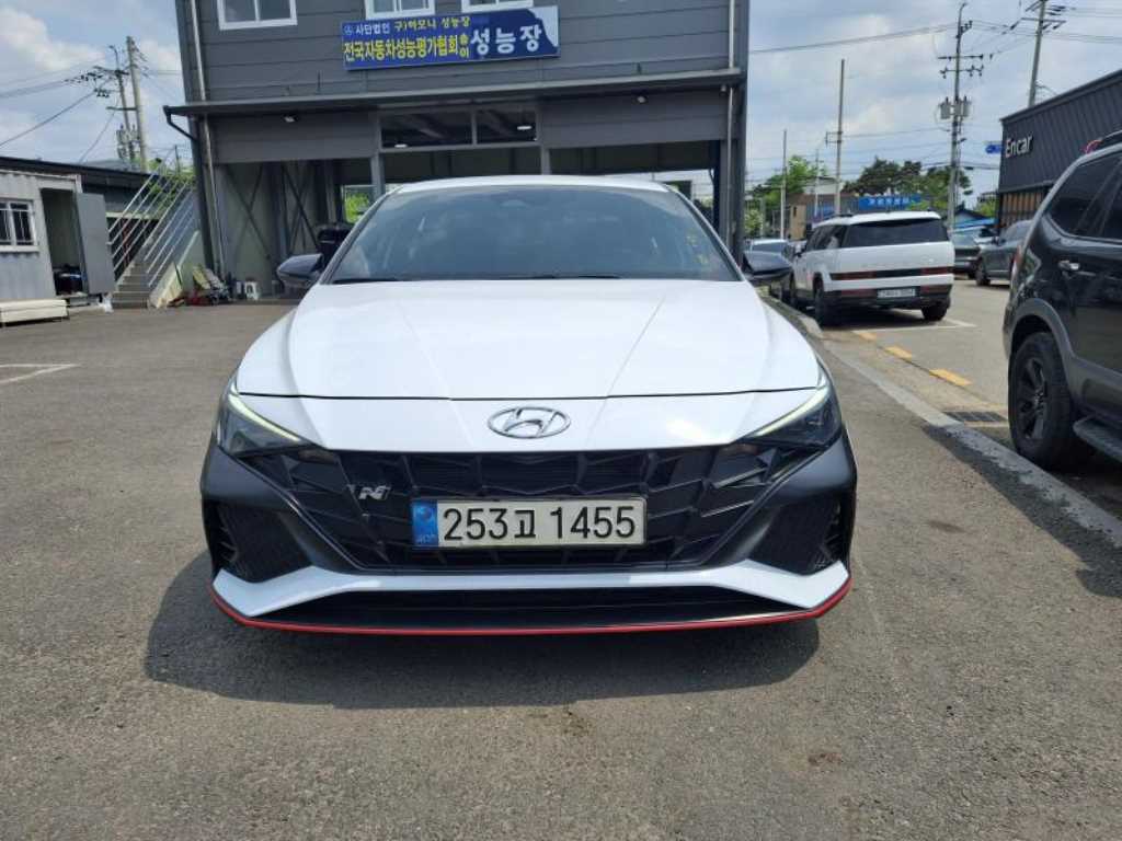 HYUNDAI Avante 2022 Blanco - Importación desde Corea - HF Imports Iquique - Foto 1