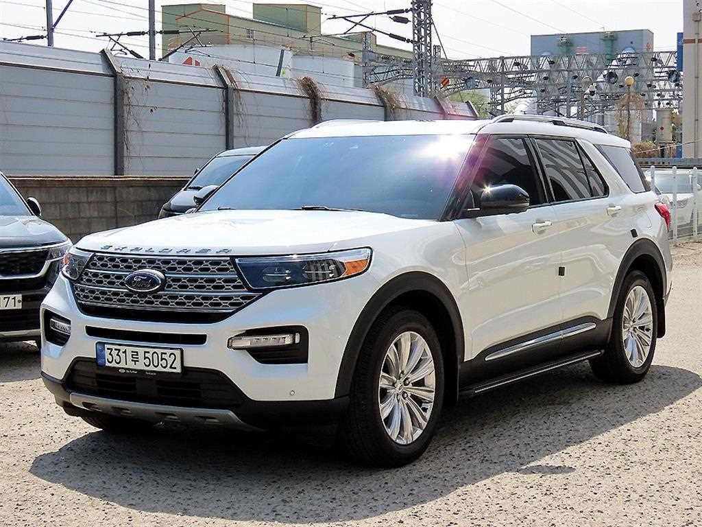 Ford Explorer - Vista 2