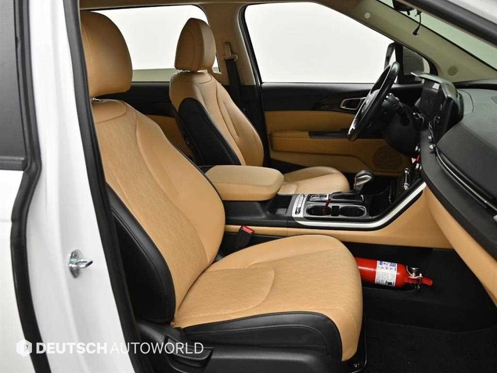 KIA Carnival - Vista 10