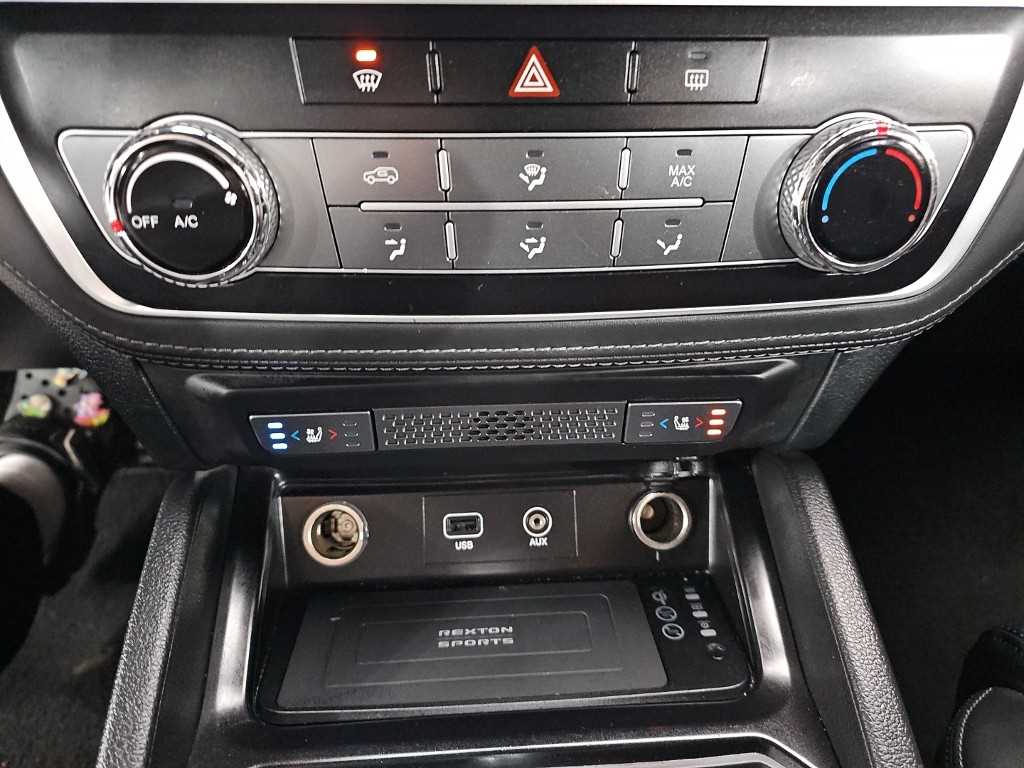 Ssangyong Rexton - Vista 10