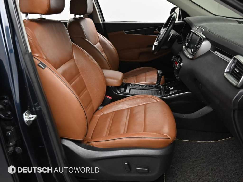 KIA Sorento - Vista 9