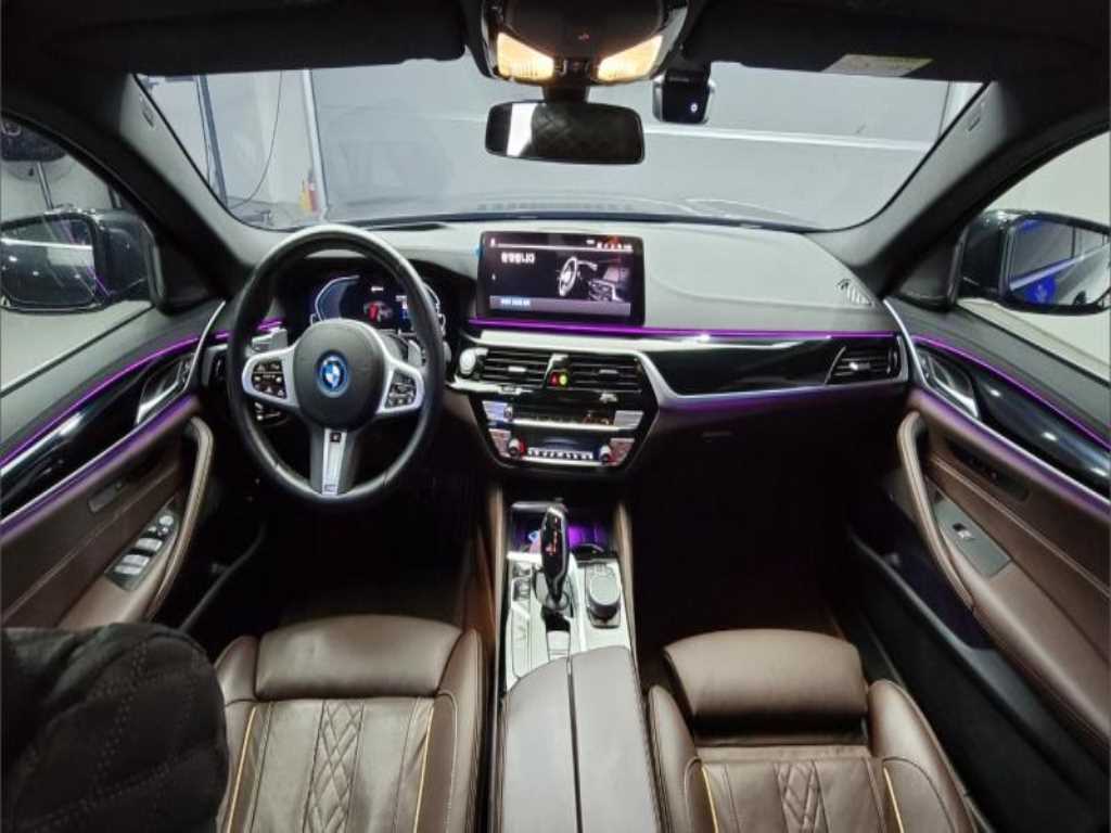 BMW 5 Series - Vista 11