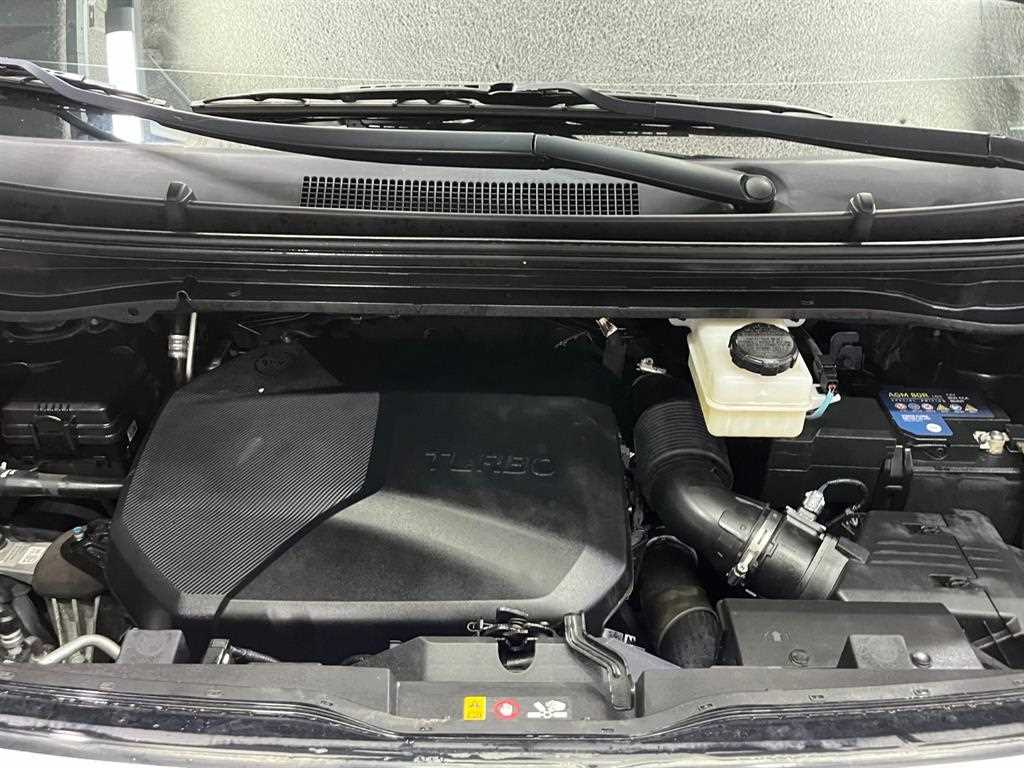 HYUNDAI Staria 2022 Negro - Importación desde Corea - HF Imports Iquique - Foto 17