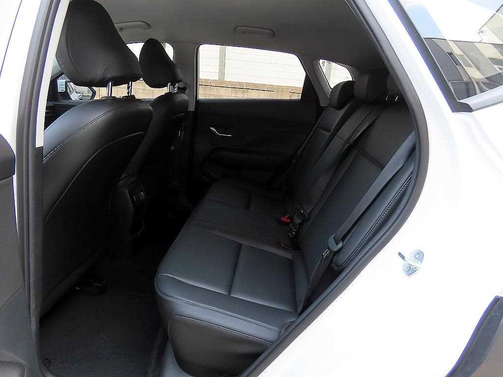 HYUNDAI Kona - Vista 6