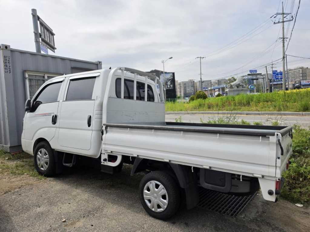 Small Truck Cargo (small) - Vista 5