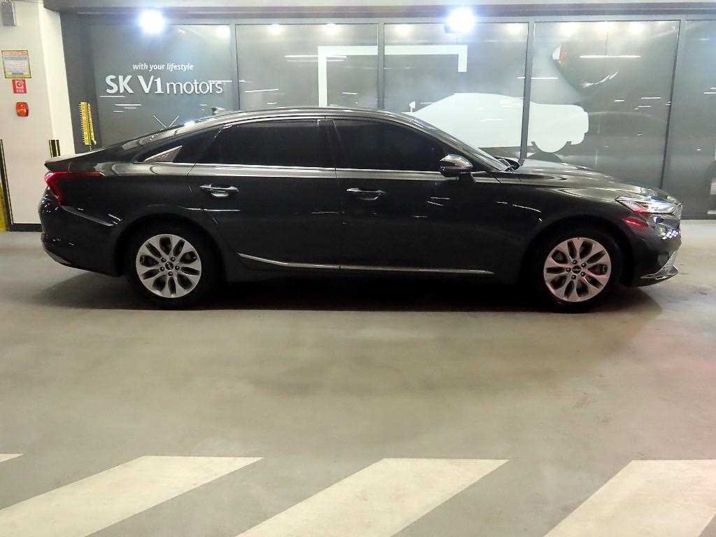 KIA K8 - Vista 3