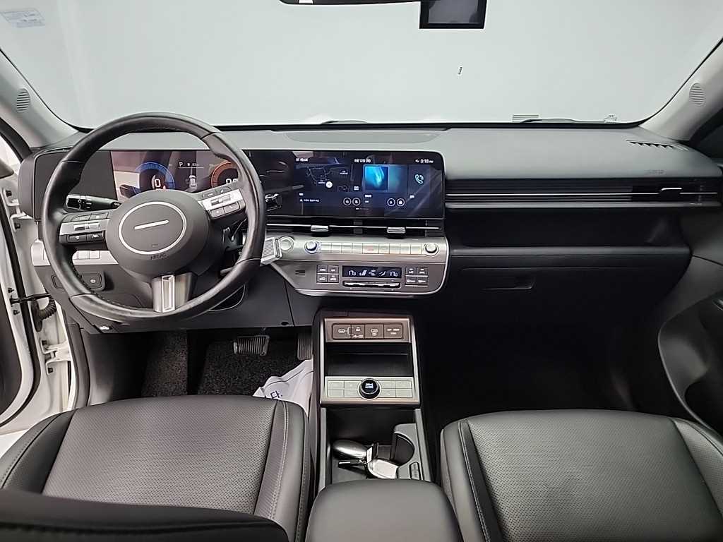 HYUNDAI Kona - Vista 7