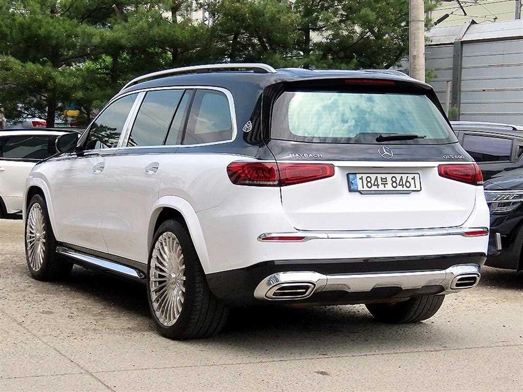 Mercedes Benz GLS Class - Vista 3
