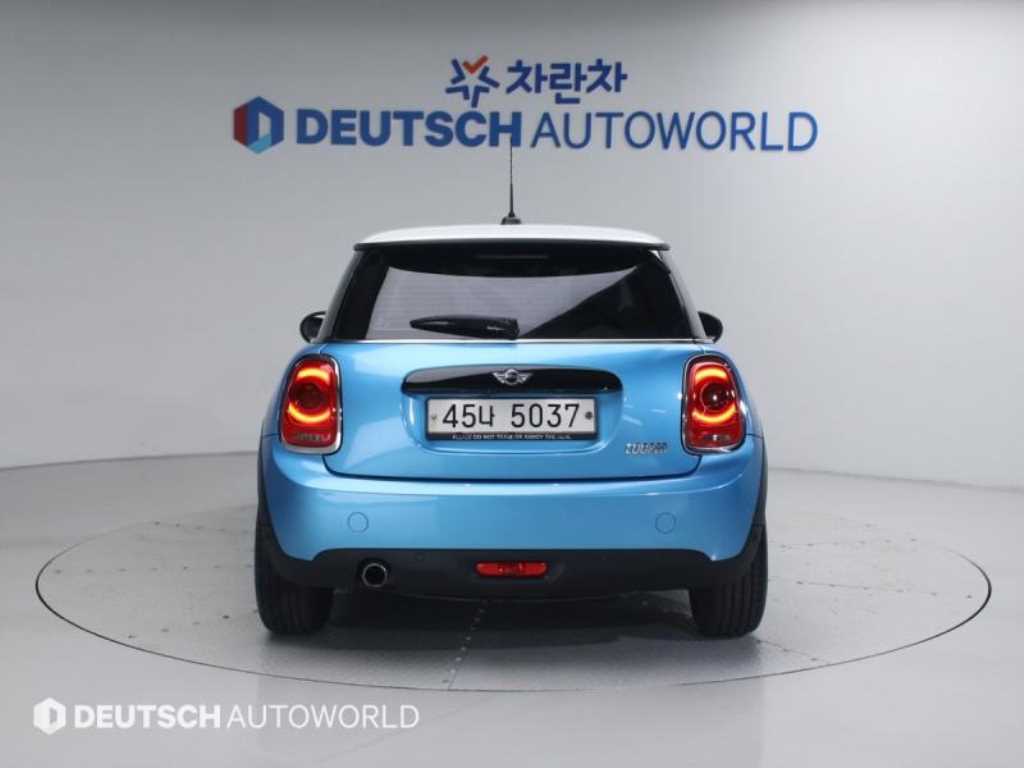 Mini Cooper - Vista 4