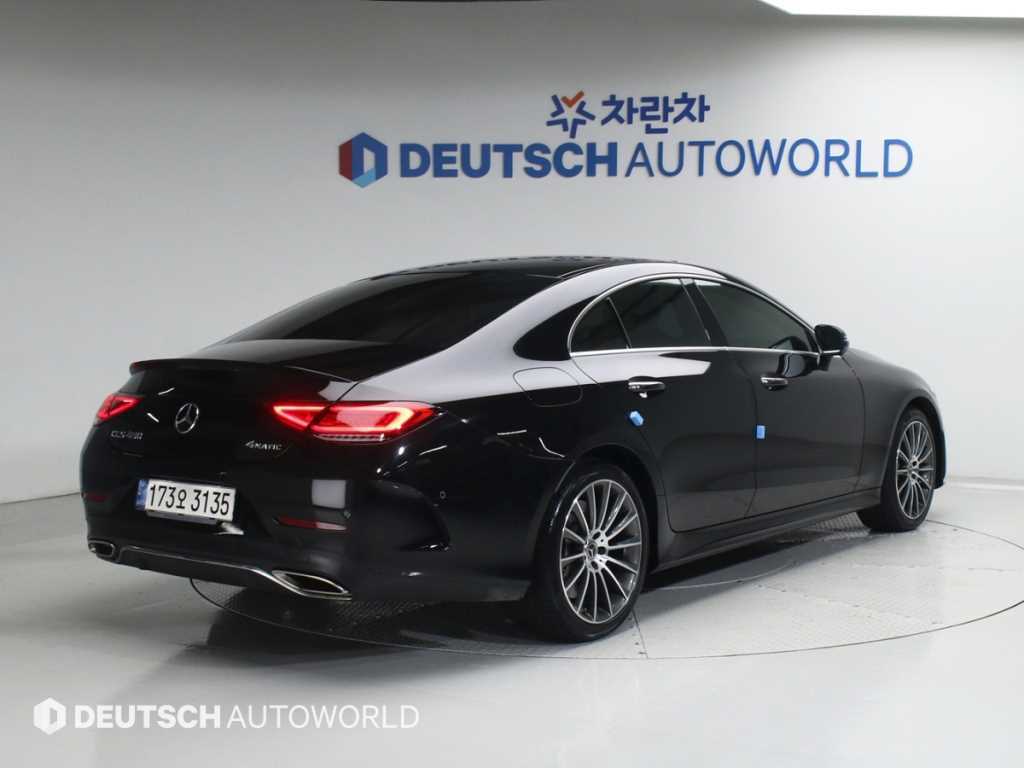 Mercedes Benz CLS Class - Vista 2