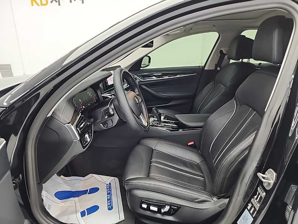 BMW 5 Series - Vista 11