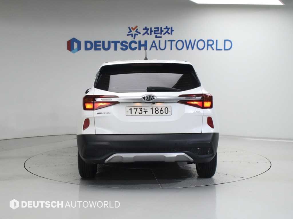 KIA Seltos - Vista 4