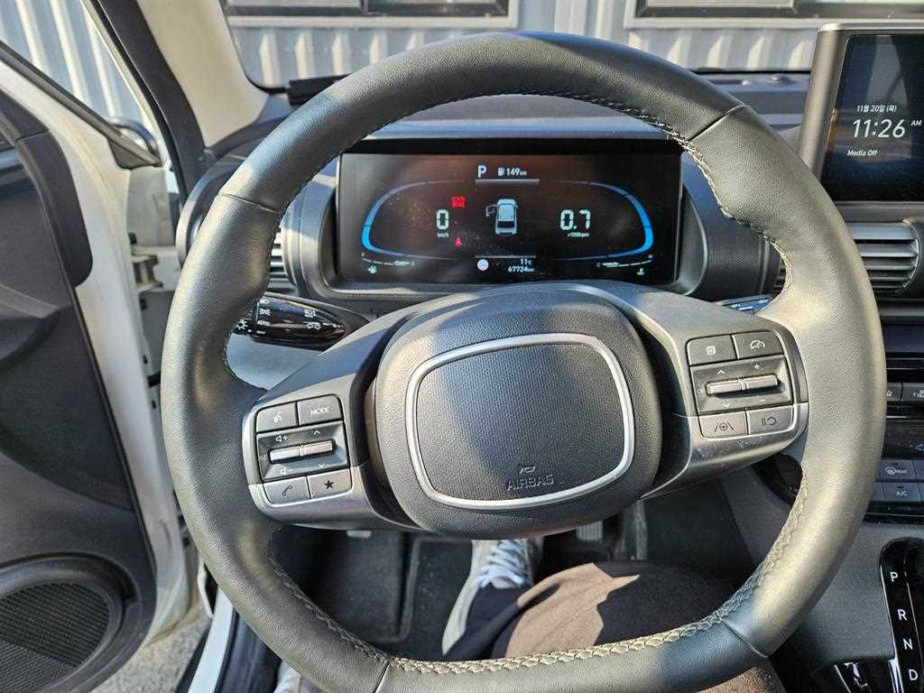 HYUNDAI Casper - Vista 11