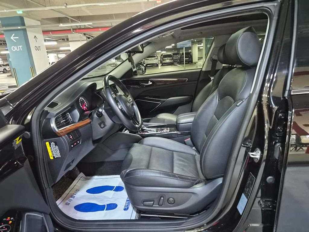 KIA K7 - Vista 6