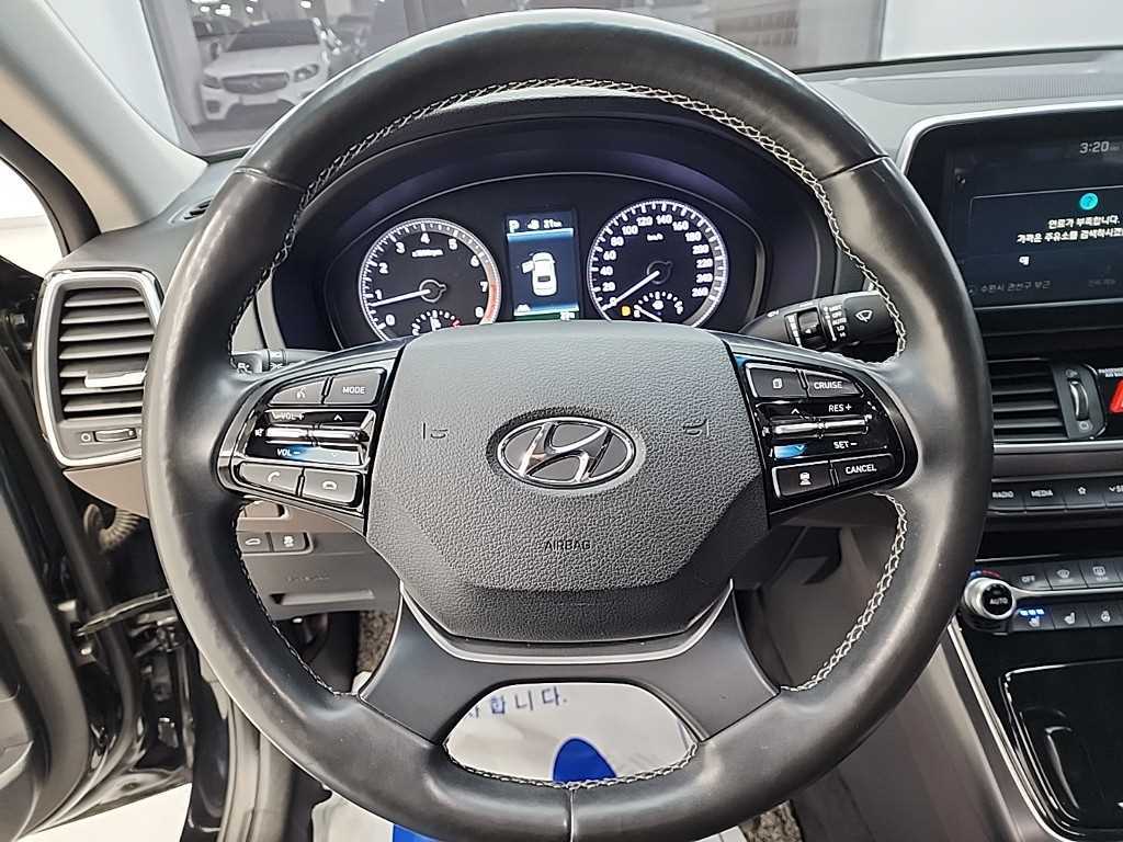 HYUNDAI Grandeur - Vista 9