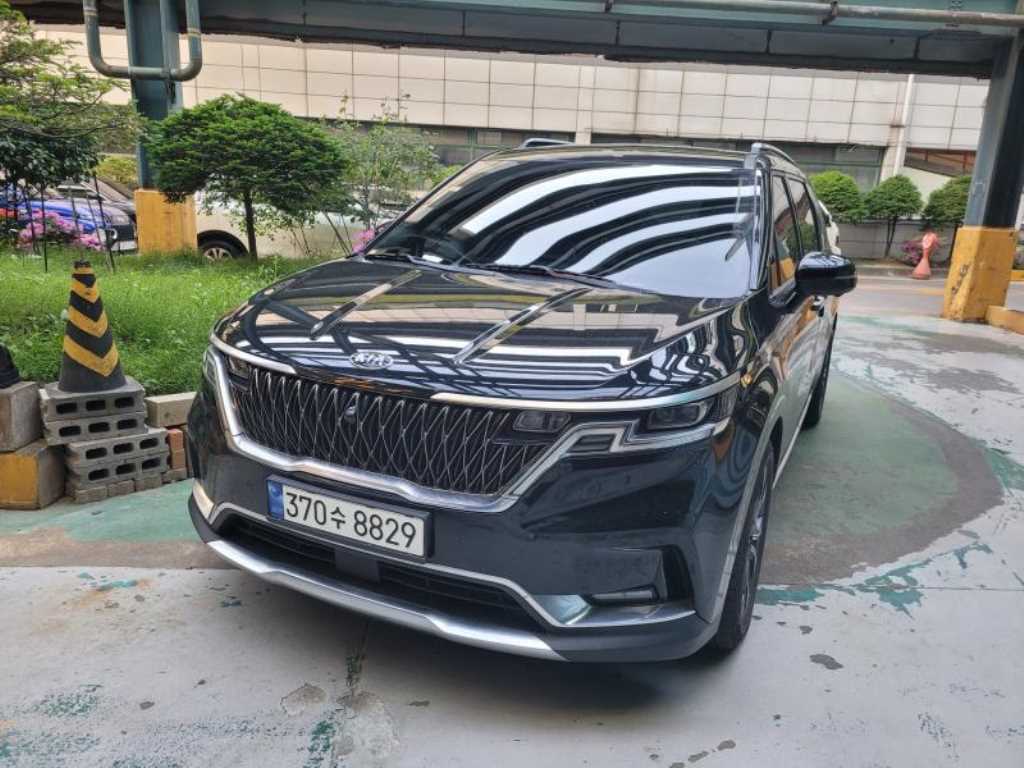 KIA Carnival 2021 Negro - Importación desde Corea - HF Imports Iquique - Foto 1