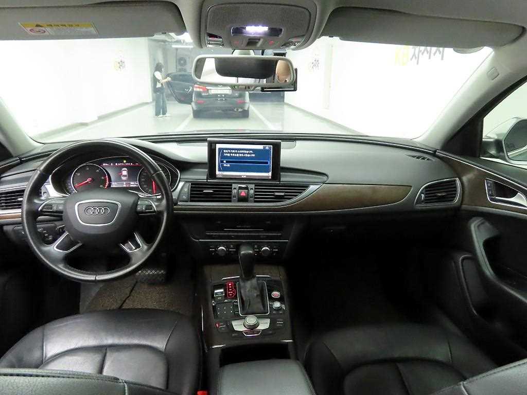 Audi A6 - Vista 6