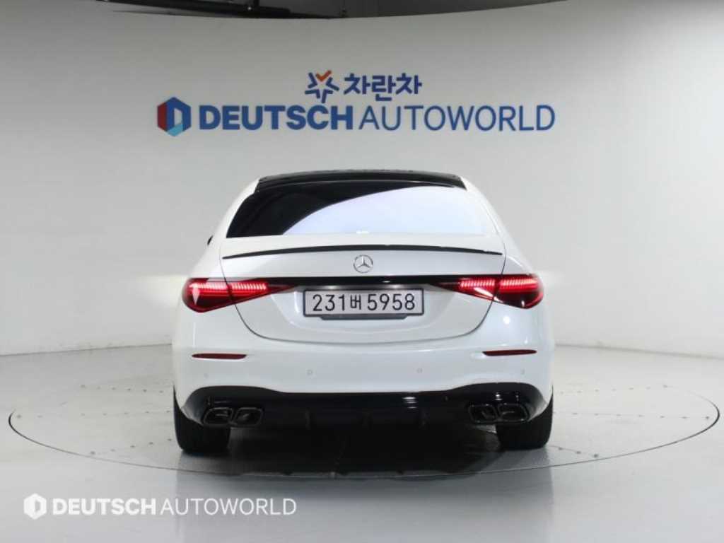 Mercedes Benz S Class - Vista 4