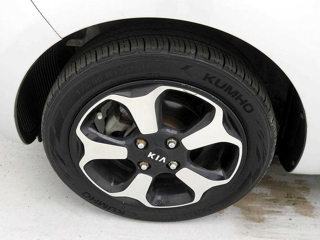 KIA Ray 2012 Gris - Importación desde Corea - HF Imports Iquique - Foto 18