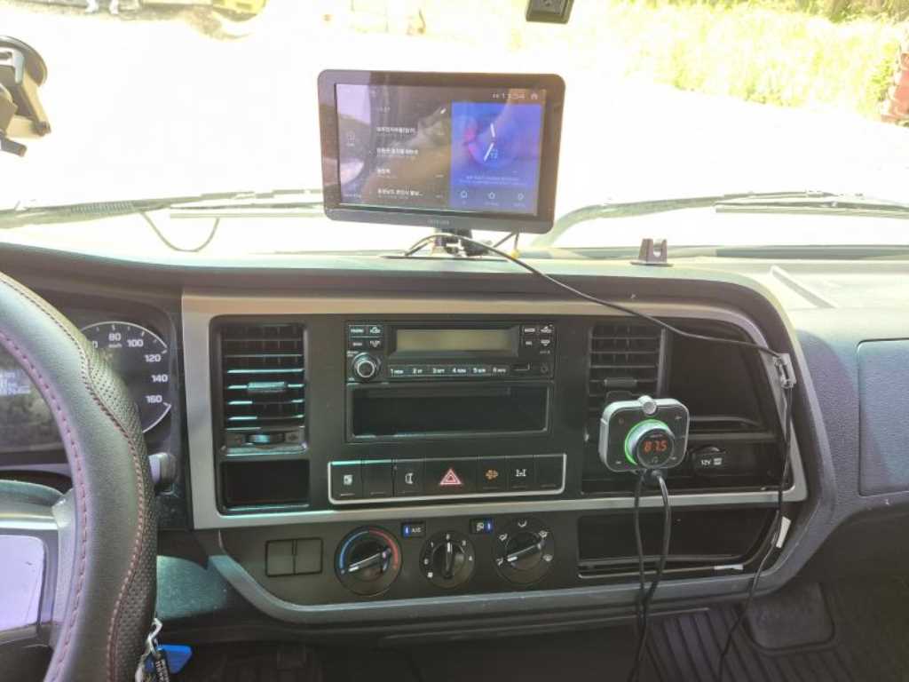 medium and large cargo truck 2017 Blanco - Importación desde Corea - HF Imports Iquique - Foto 16