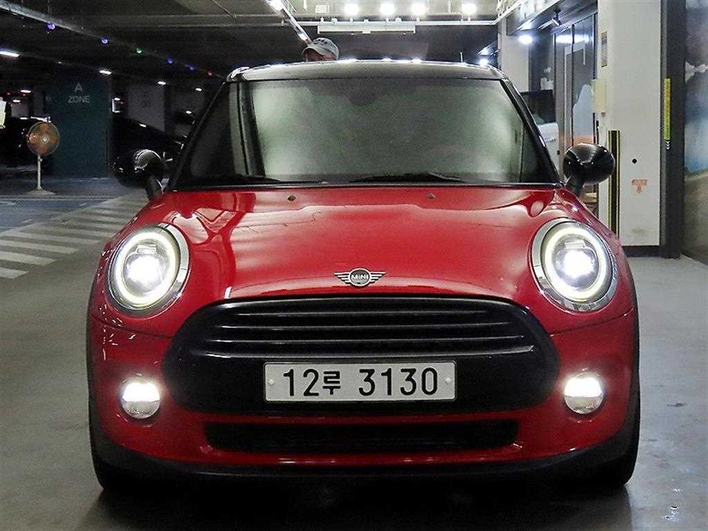 Mini Cooper - Vista 2