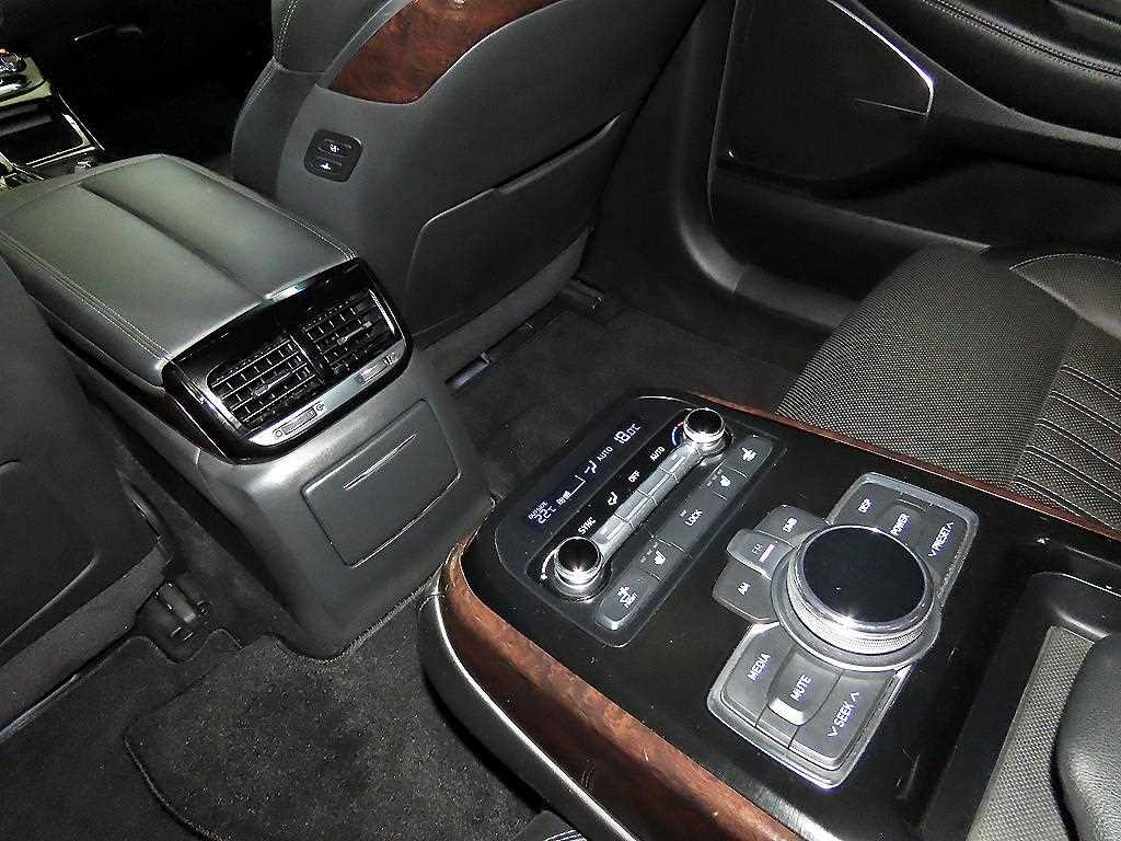 Genesis EQ900 2016 Negro - Importación desde Corea - HF Imports Iquique - Foto 18