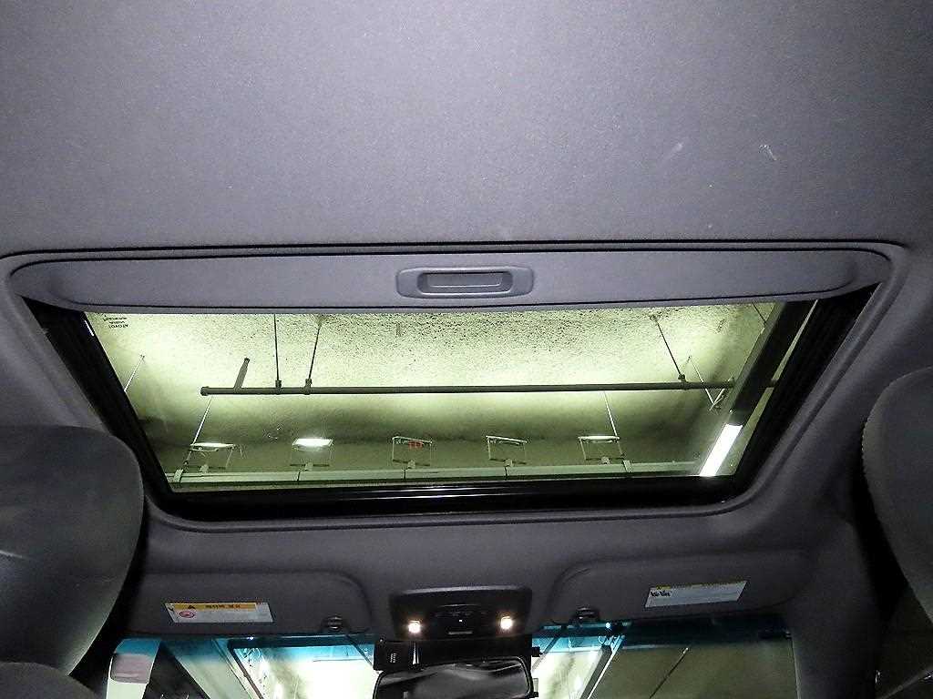 Toyota Avalon 2019 Negro - Importación desde Corea - HF Imports Iquique - Foto 17