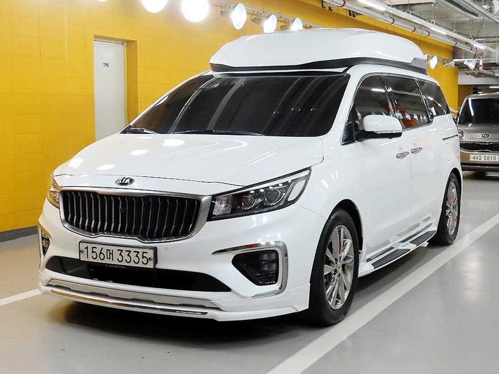KIA Carnival 2019 Blanco - Importación desde Corea - HF Imports Iquique - Foto 1
