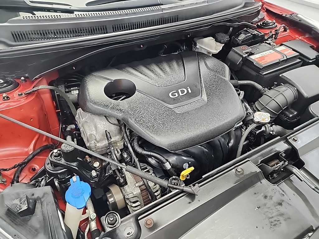 HYUNDAI Veloster - Vista 5