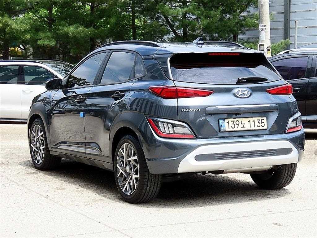 HYUNDAI Kona - Vista 3