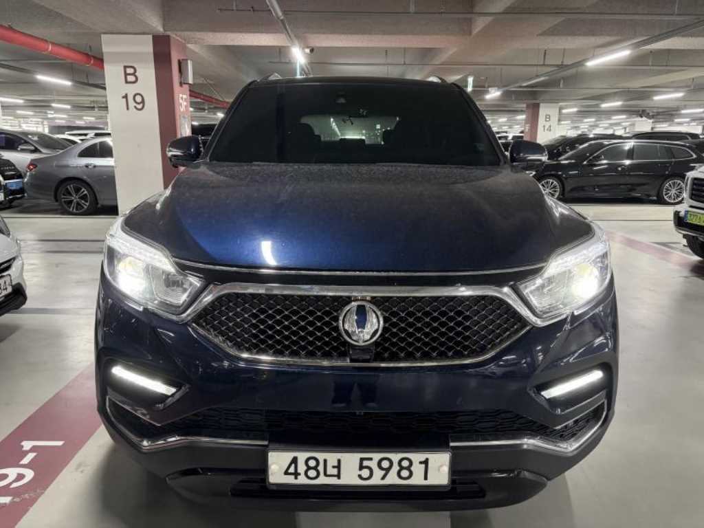 Ssangyong Rexton 2018 Azul - Importación desde Corea - HF Imports Iquique - Foto 1