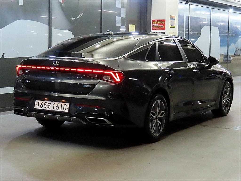 KIA K5 - Vista 4