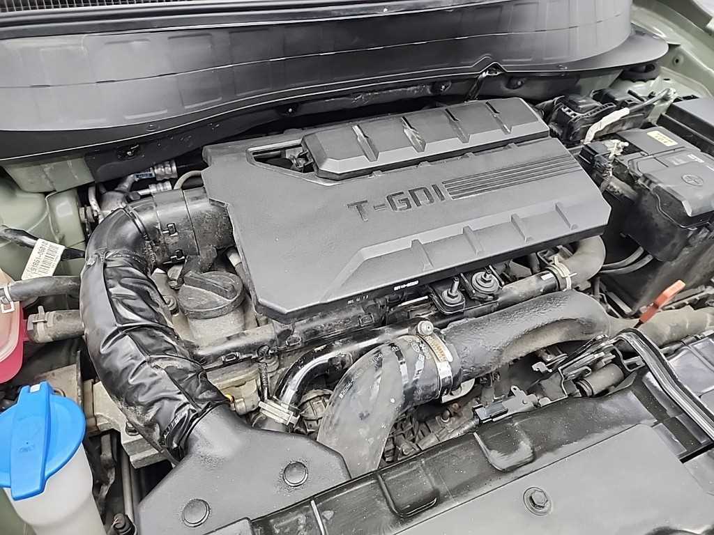 HYUNDAI Casper - Vista 5