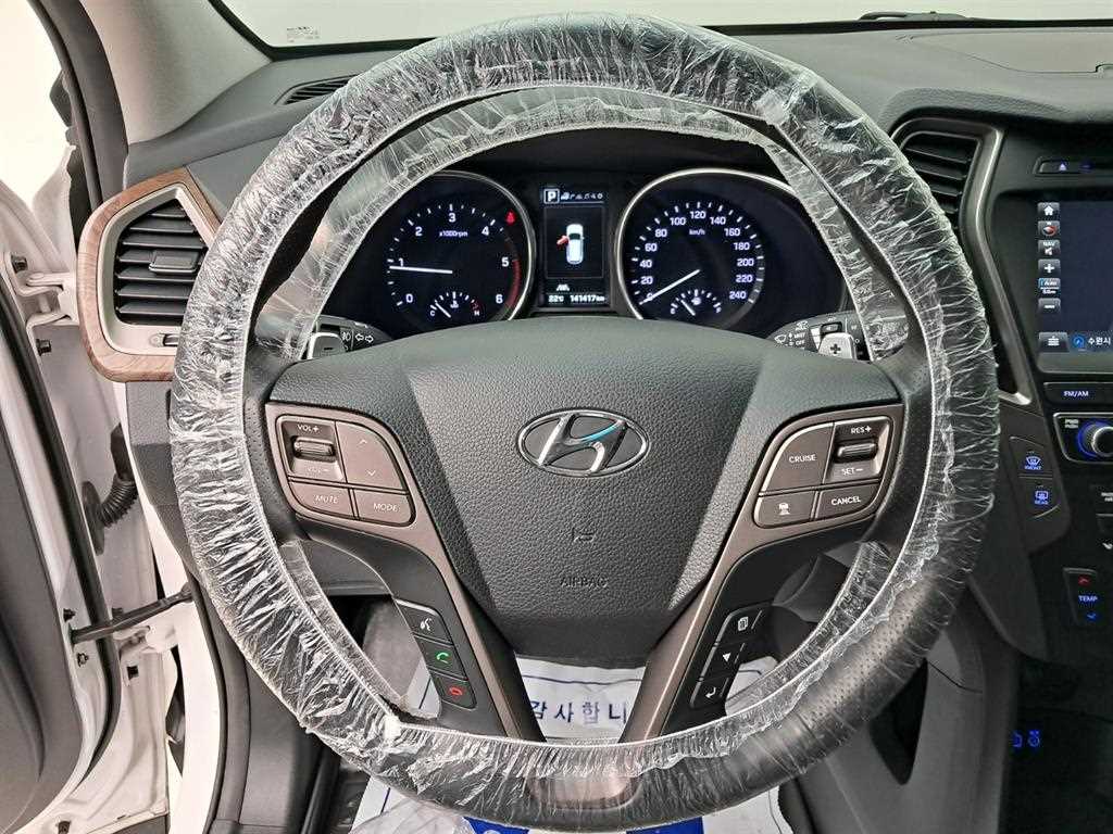 HYUNDAI Santa Fe - Vista 7