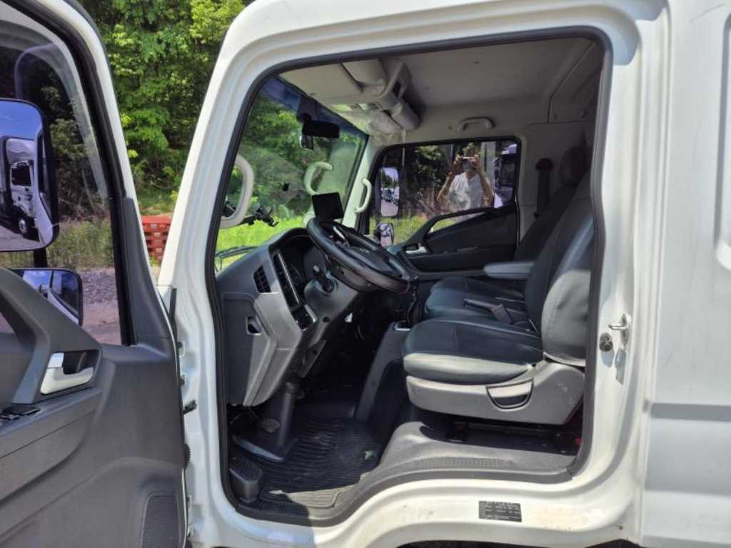 medium and large cargo truck 2017 Blanco - Importación desde Corea - HF Imports Iquique - Foto 13