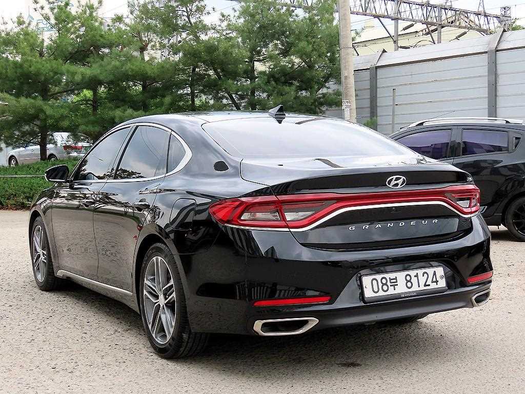 HYUNDAI Grandeur - Vista 3