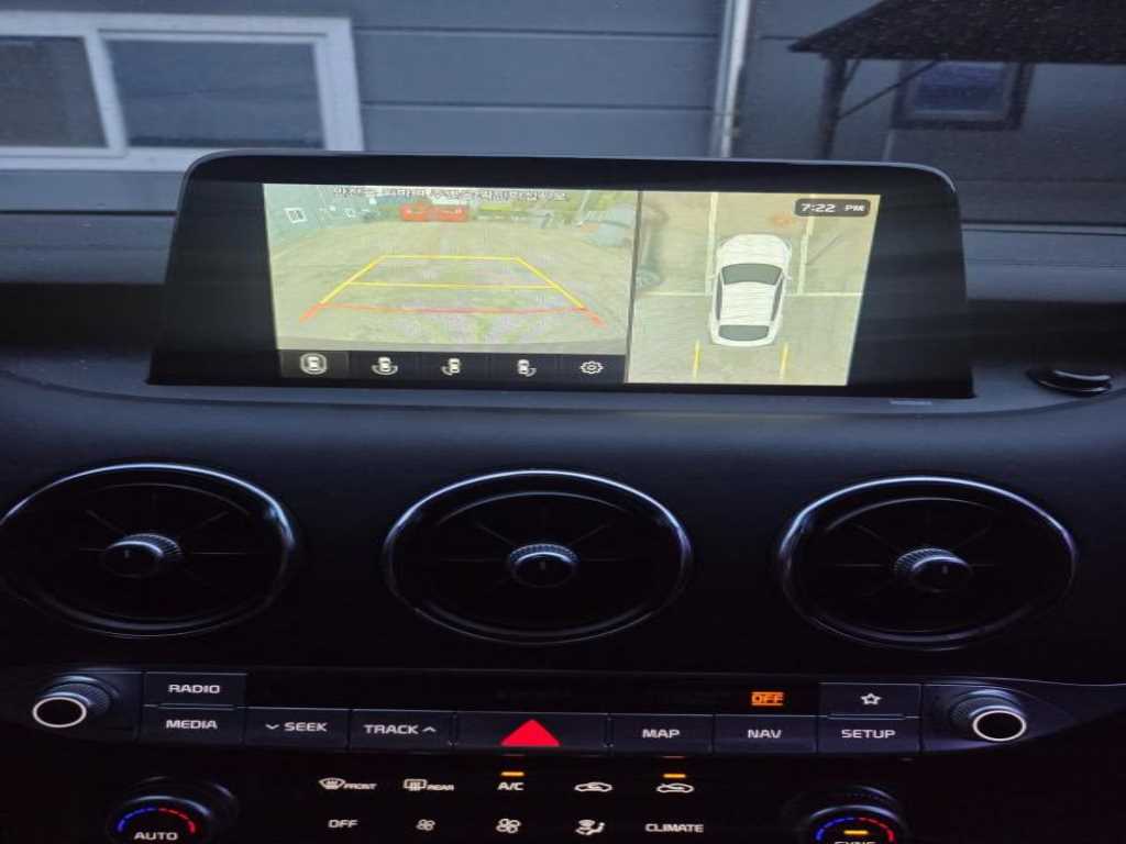 KIA Stinger - Vista 7