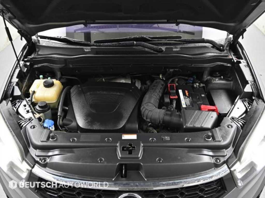 Ssangyong Korando - Vista 6