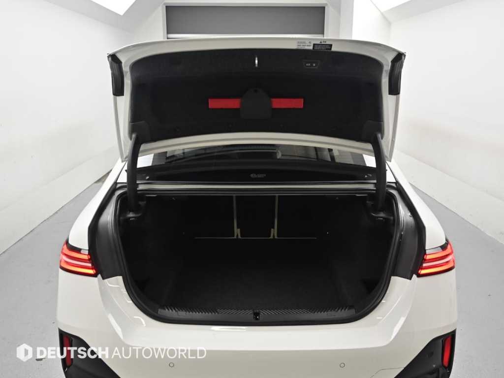 BMW 5 Series 2025 Blanco - Importación desde Corea - HF Imports Iquique - Foto 19