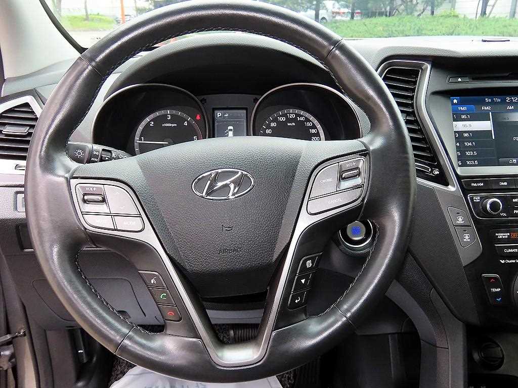 HYUNDAI Santa Fe - Vista 8
