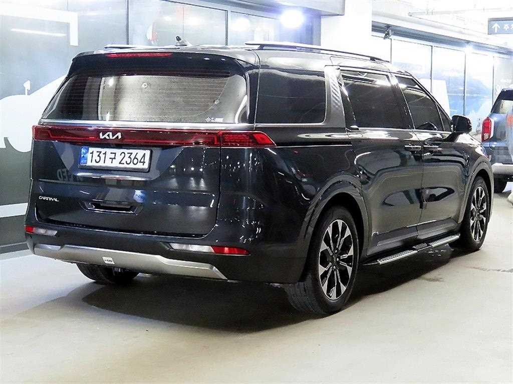 KIA Carnival - Vista 4