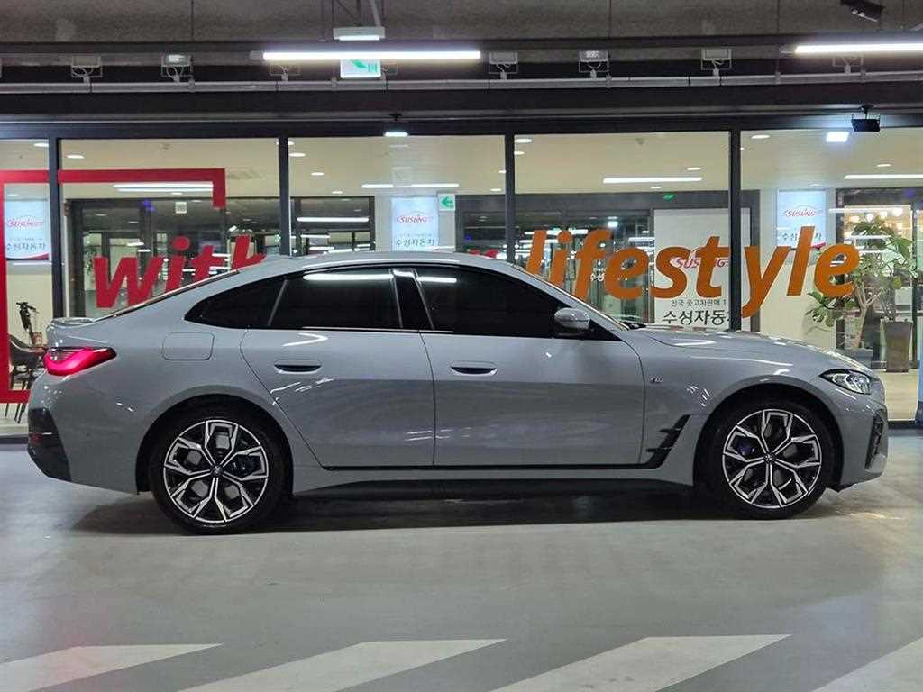 BMW i4 - Vista 3
