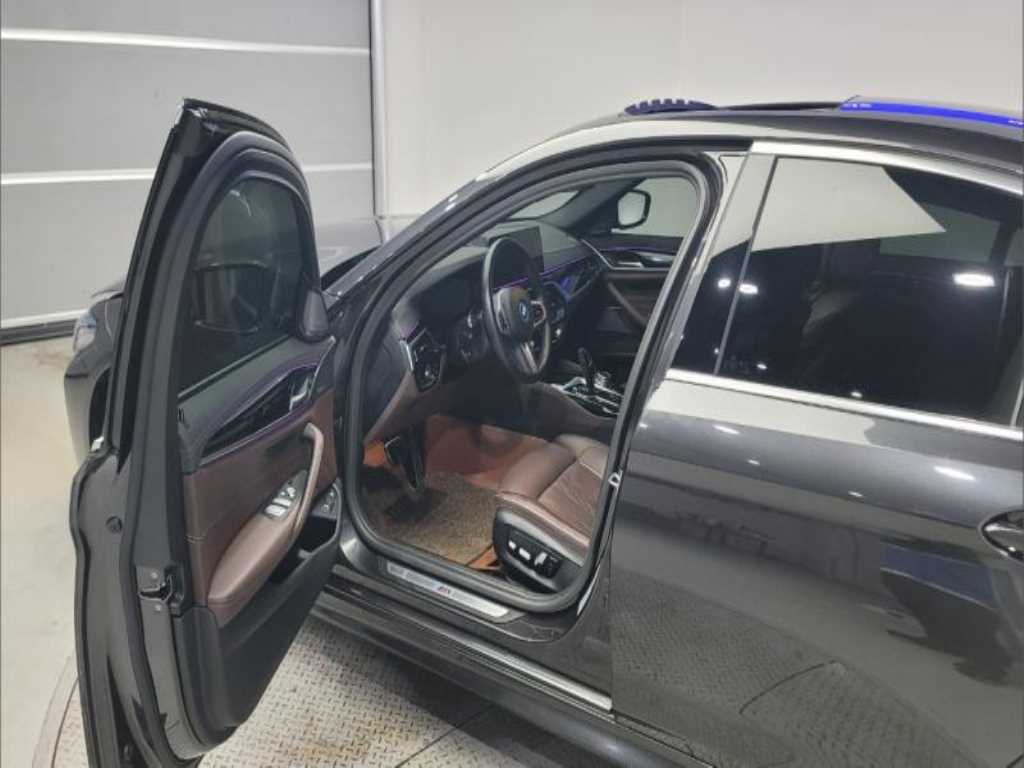 BMW 5 Series - Vista 6