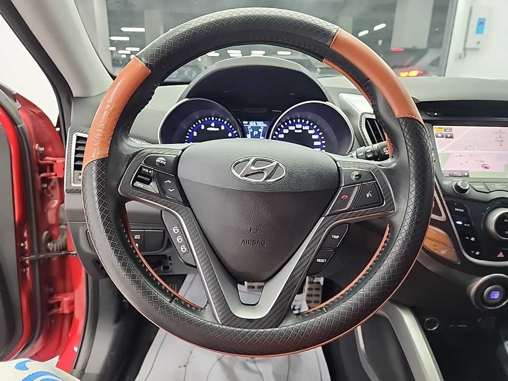 HYUNDAI Veloster - Vista 9