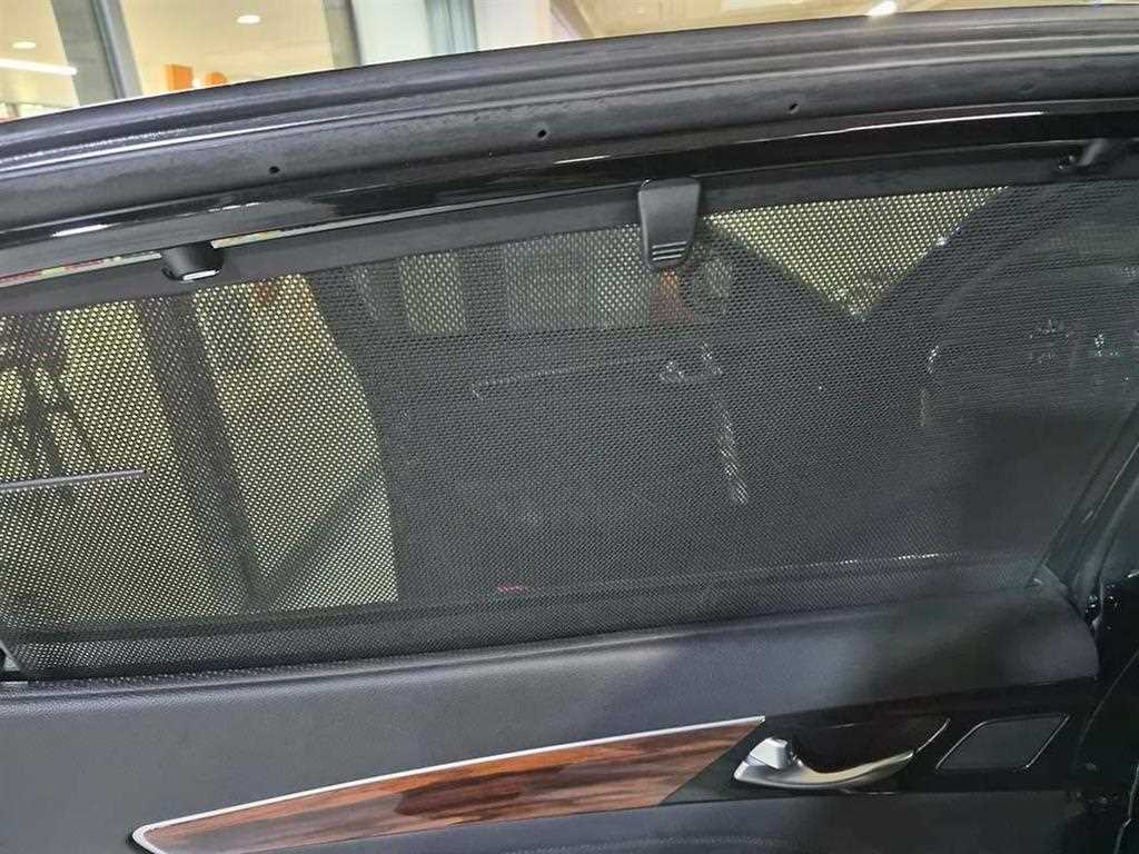 KIA K7 2017 Negro - Importación desde Corea - HF Imports Iquique - Foto 16