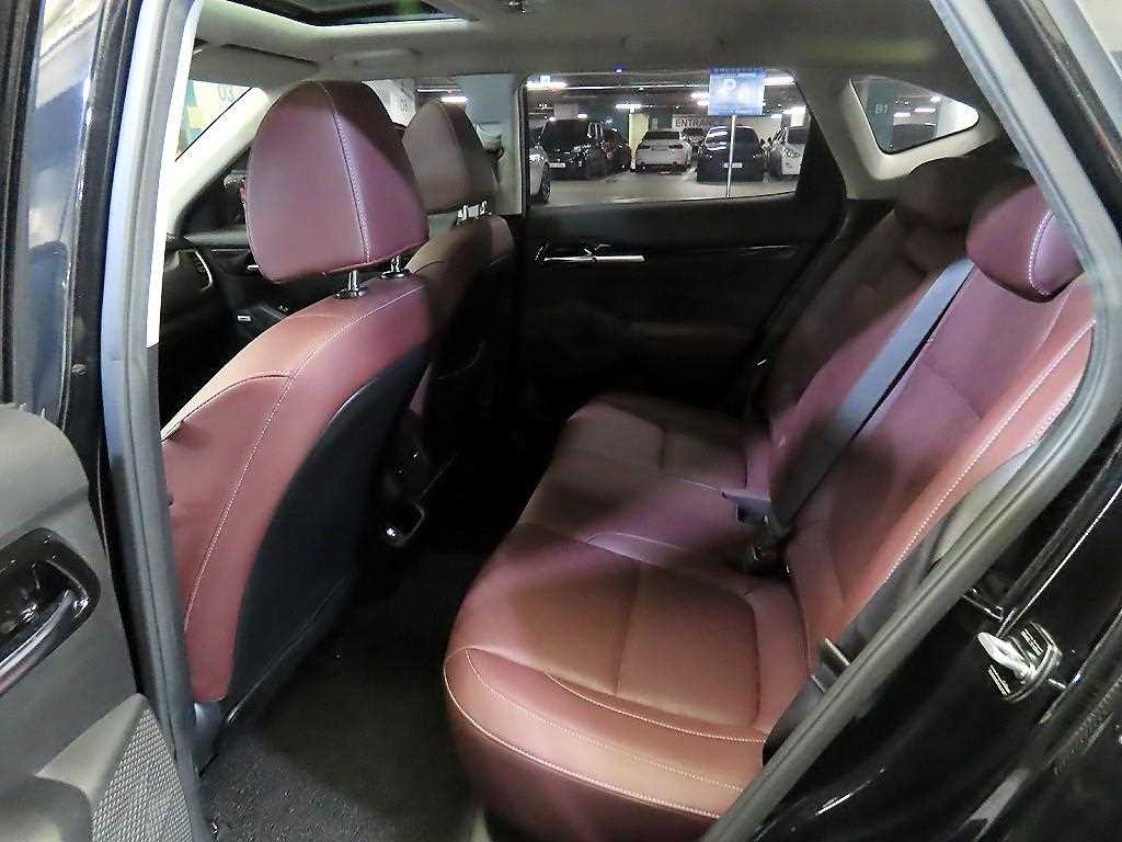 KIA Seltos - Vista 7