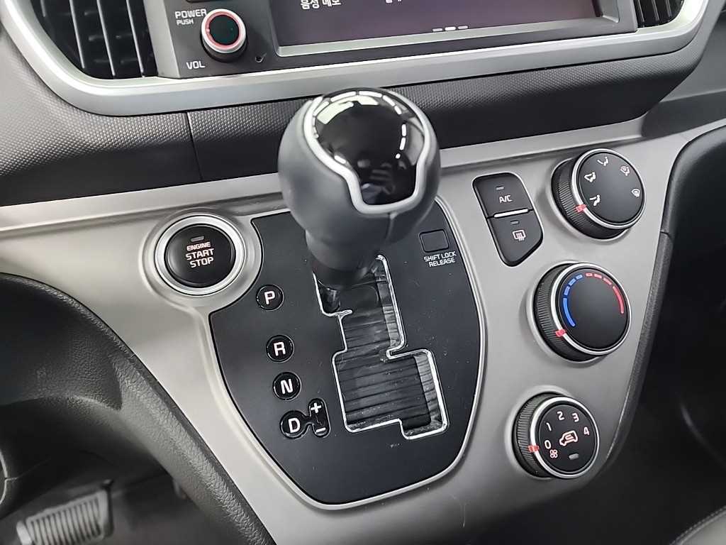 KIA Ray - Vista 8